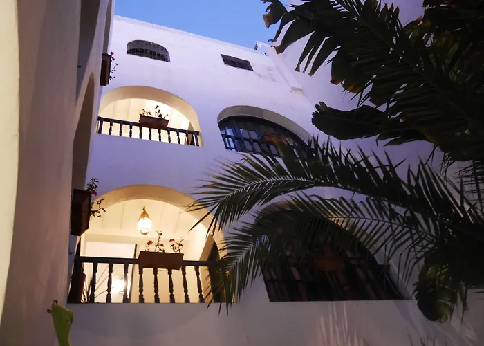 Riad Dar Awil